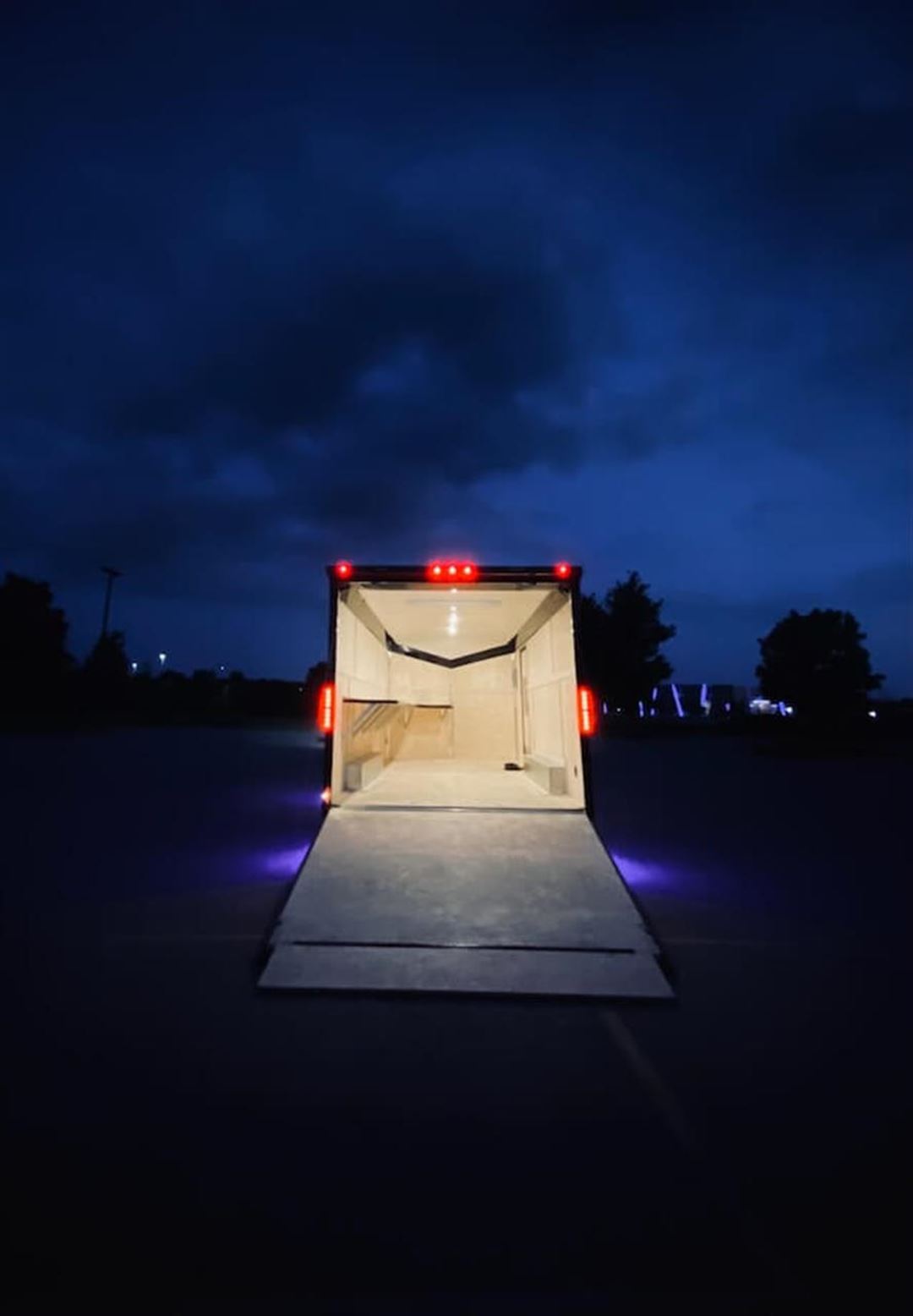 Find din ideelle skurvogne til salg hos Selandia Trailers